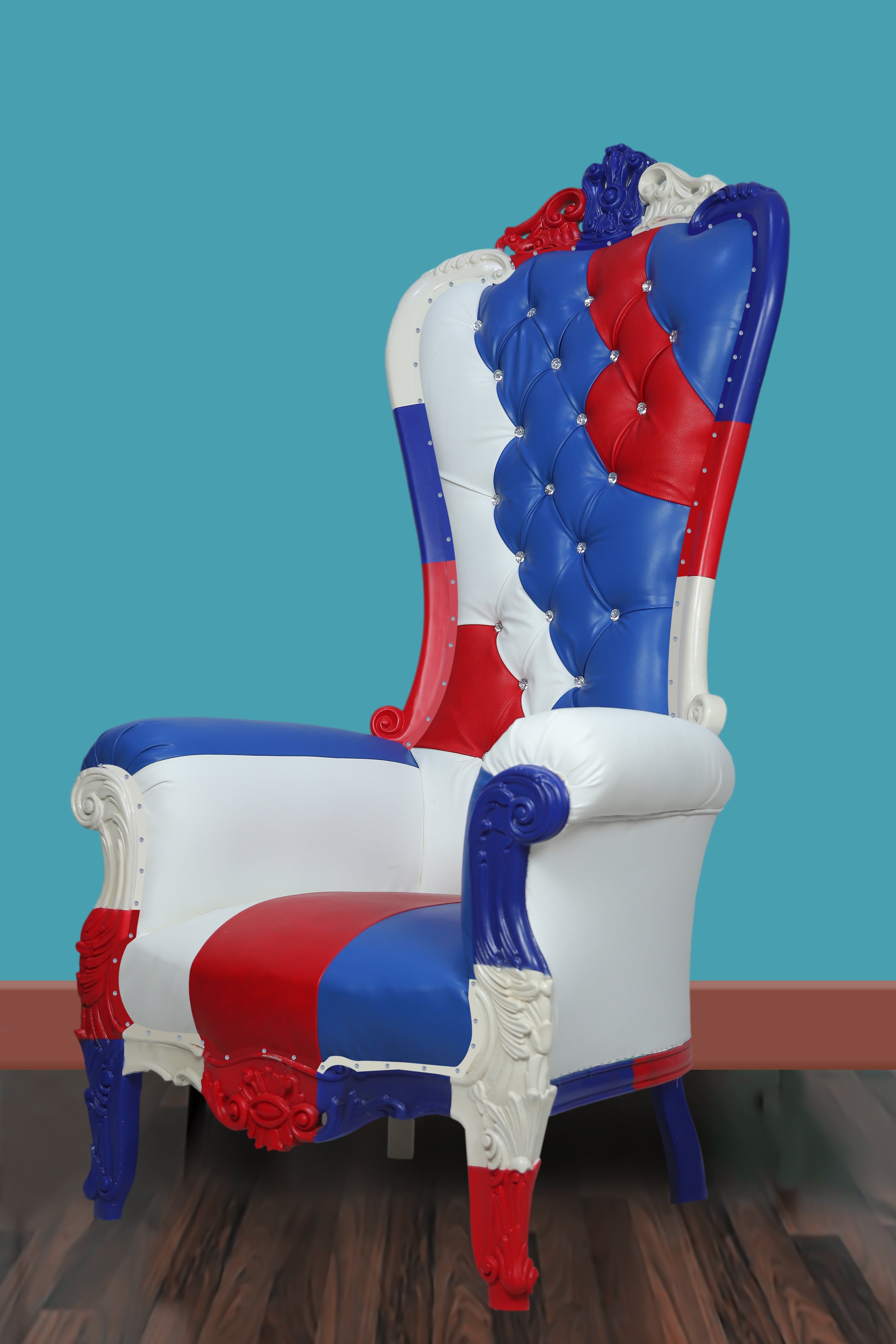 Close-up of loose seat cushion and tight back design on Patriotic Harmony Chair